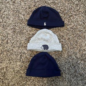 Beanies (3)  0-6 Months